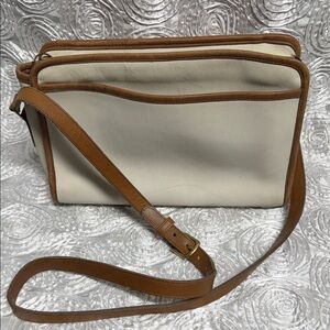 Coach Spectator Swagger Shoulder Bag